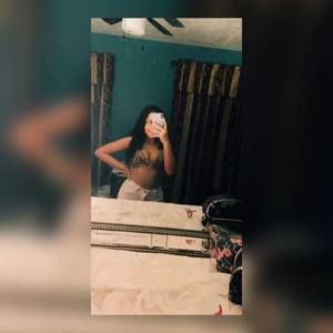 Meet your Posher, Francoise